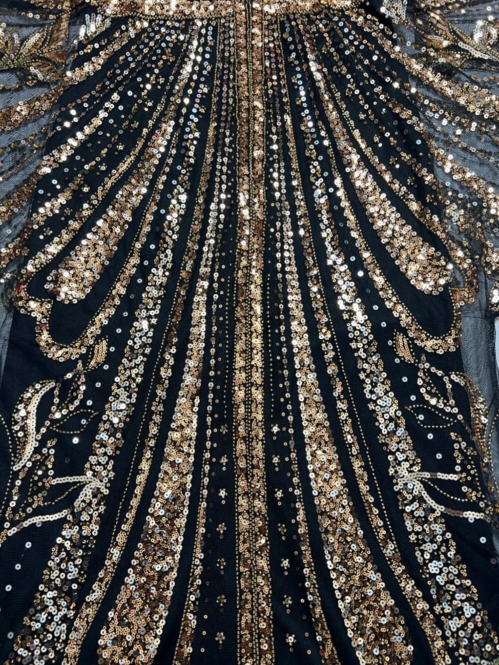 1920s Flapper Batwing Sleeve Sequin Evening Gown - Picture 9 of 10